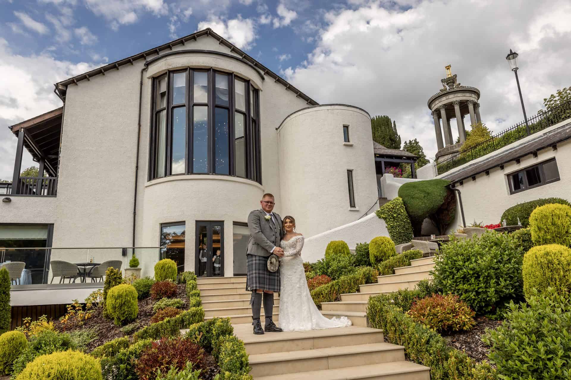 Ayrshire Wedding Venues – bride and groom at Brig o' Doon House Hotel, Alloway